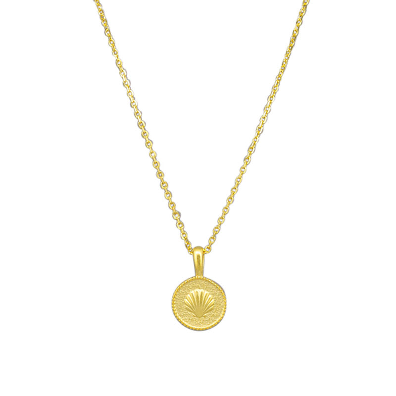 Scallop Disc Pendant Necklace