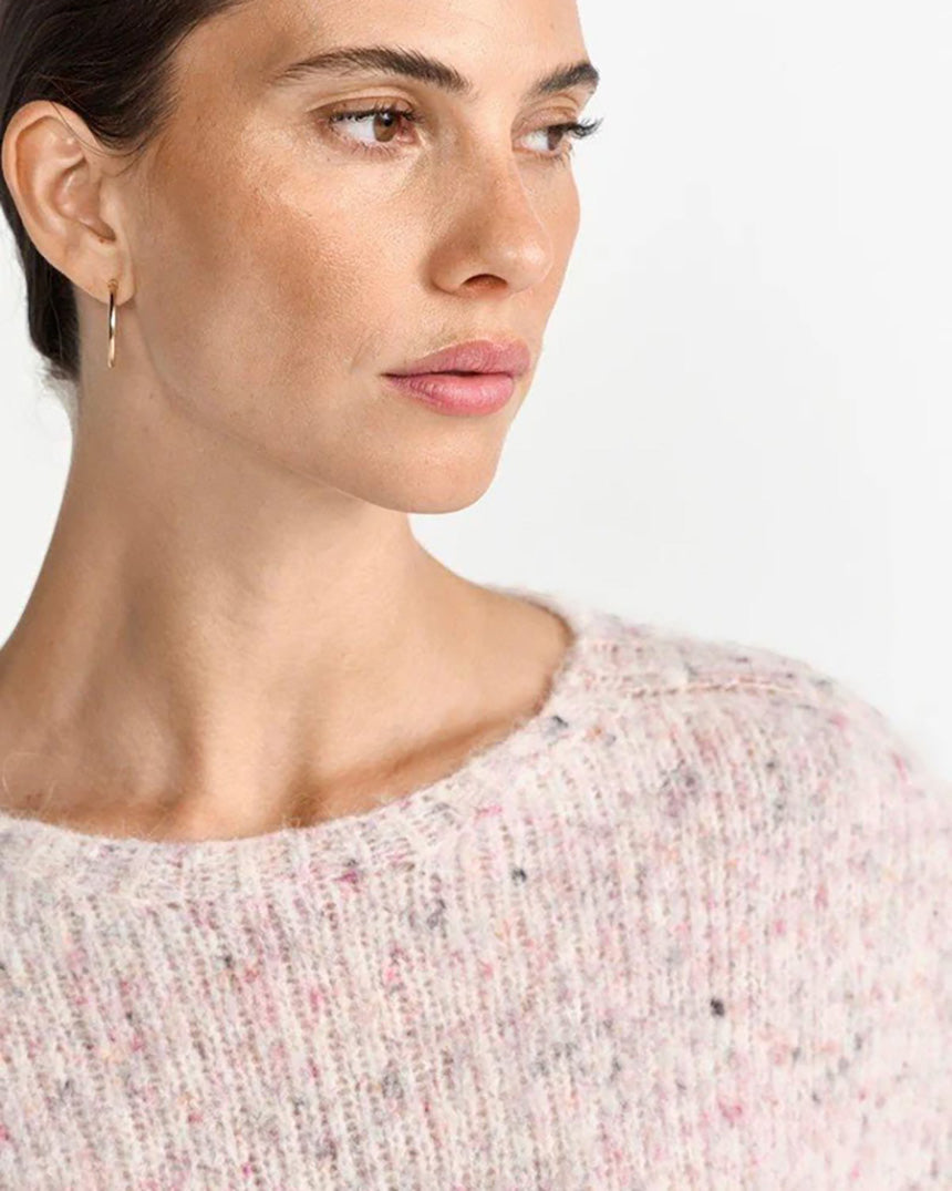 Seamless Neps Yarn Crew Pearl White