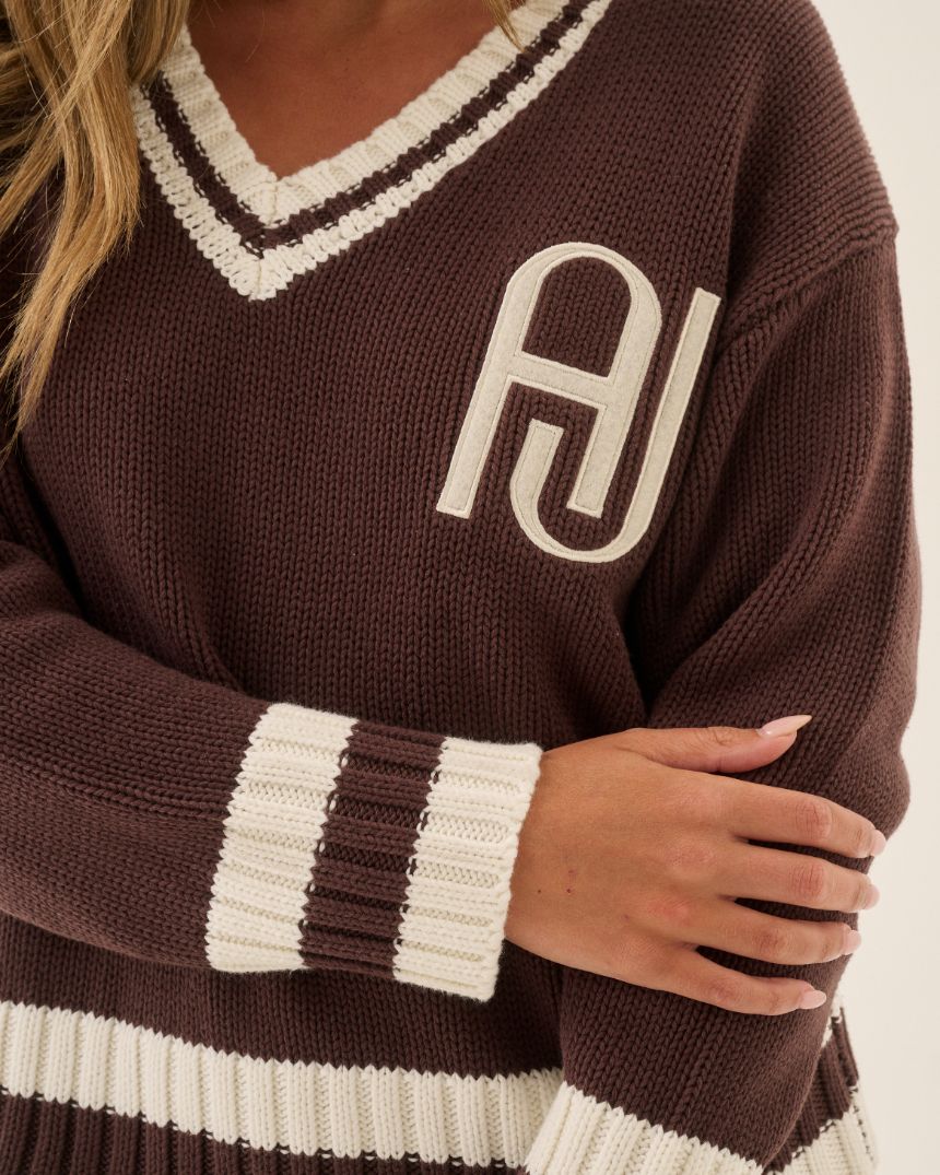AJ V Neck Knit Sweater Chicory Coffee
