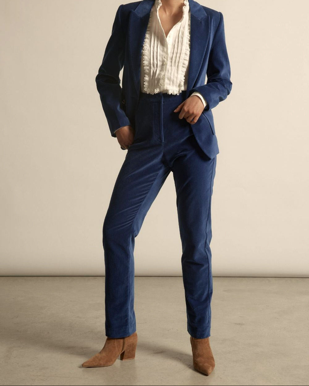Noble Pant Sapphire