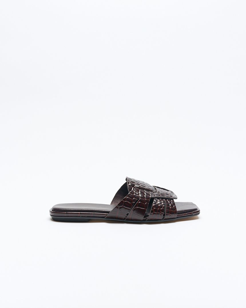 Agnes Leather Slide Chocolate Croc