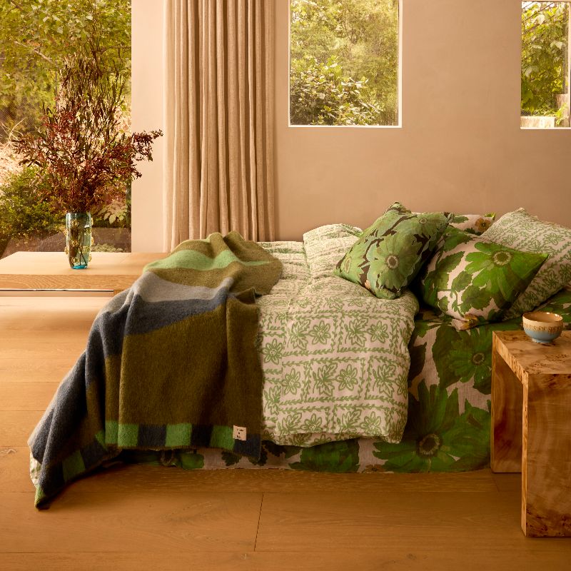 Mohair Geometric Green Throw