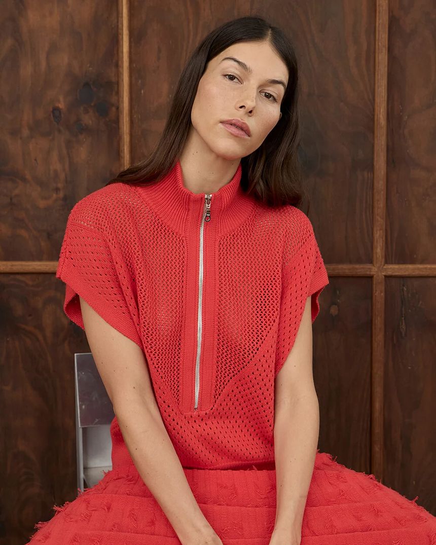 Carrie Zip Top Red