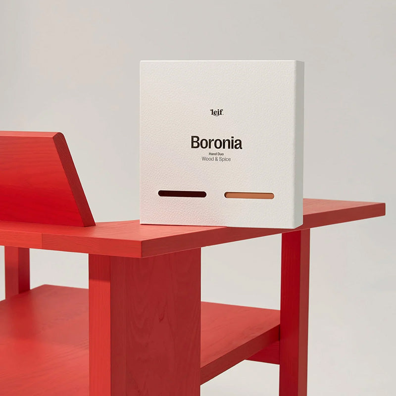 Boronia Hand Duo Large