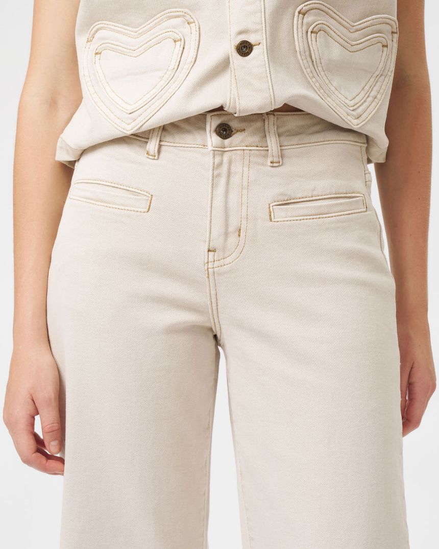 Freya Jean Heart Pocket Sand