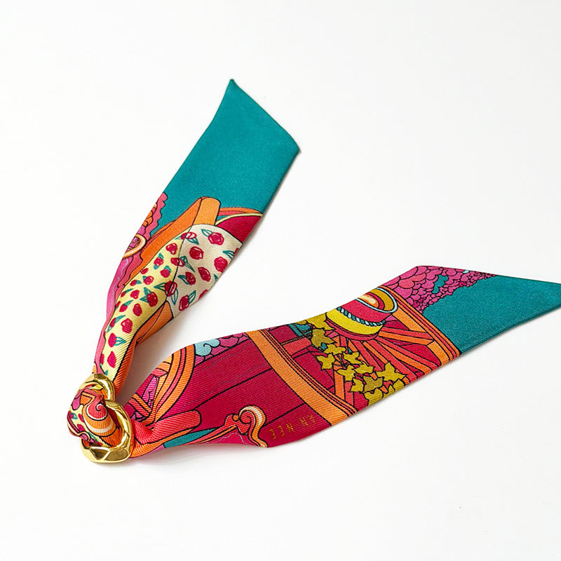 Decembre Scarf Charm with 4cm Address Unknown Silk Twill