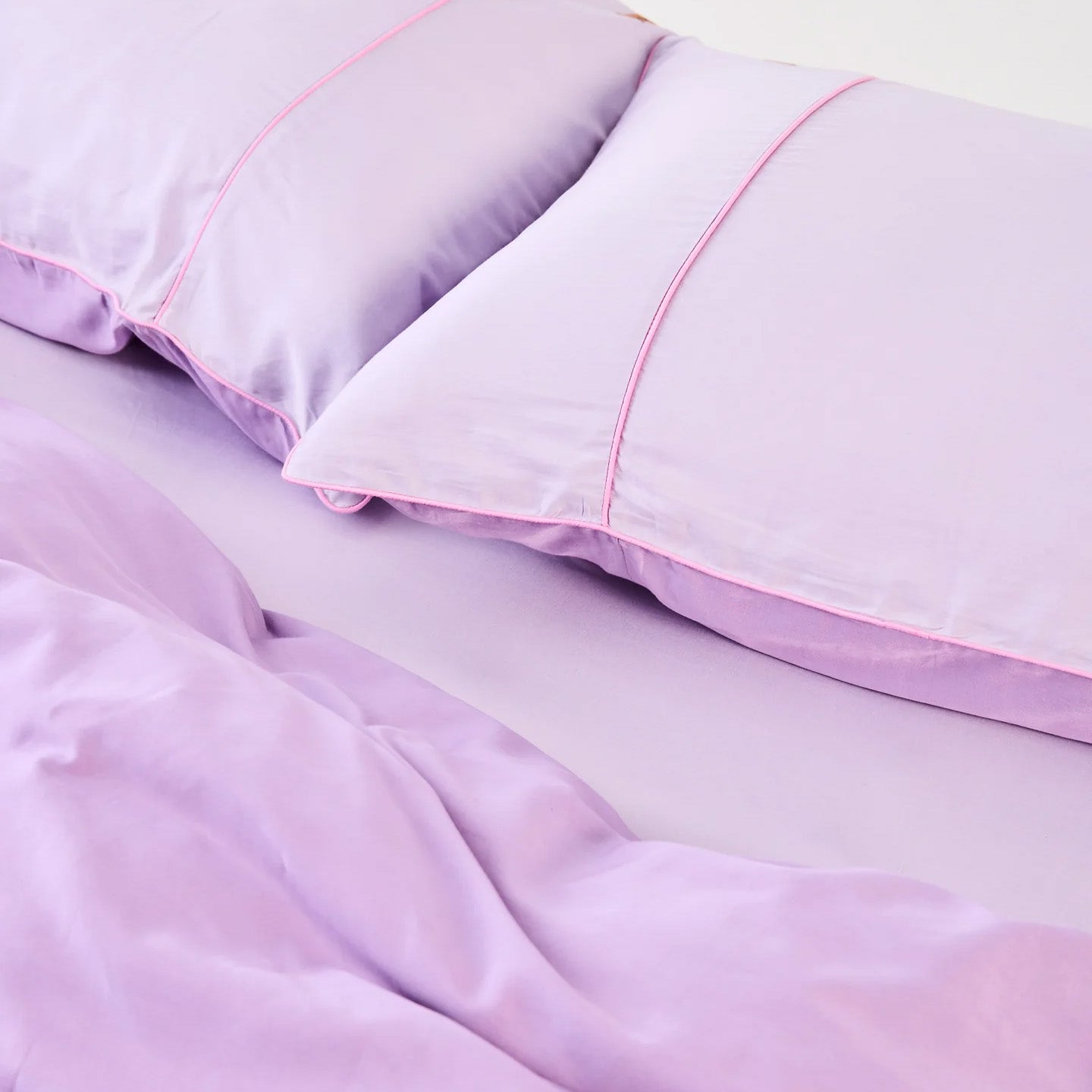 Glow in Lavender Bamboo Cotton Fitted Sheet