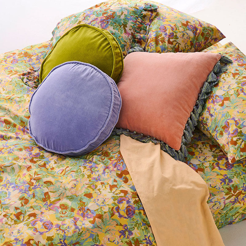 Pear Velvet Pea Cushion