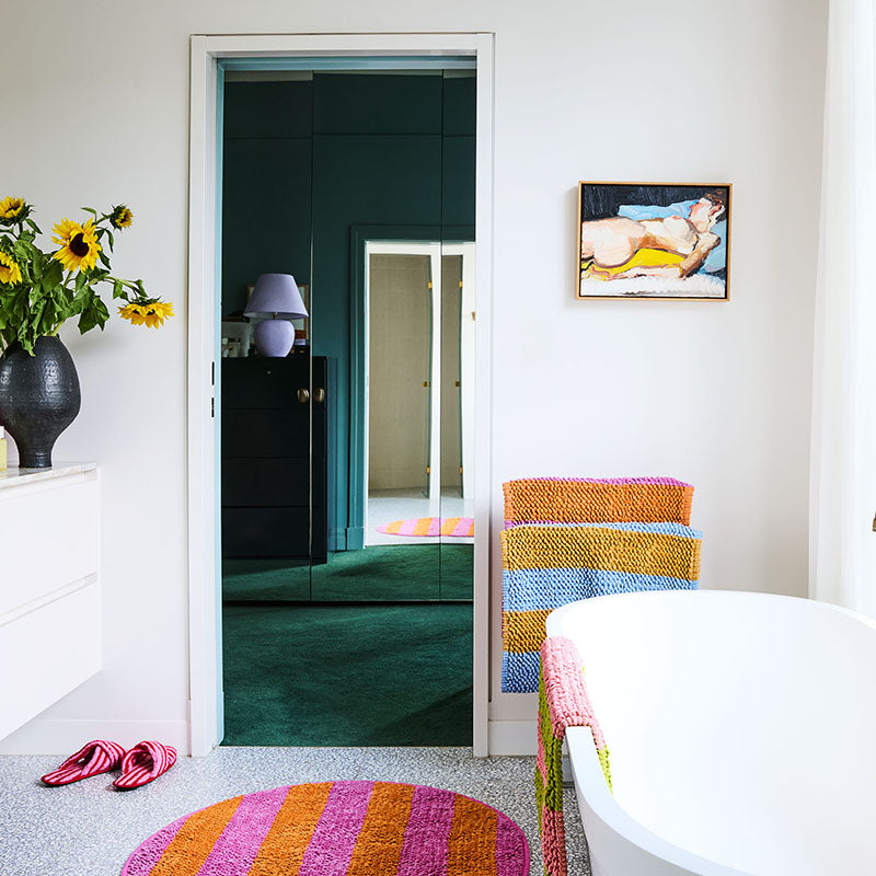 Como Stripe Bath Mat