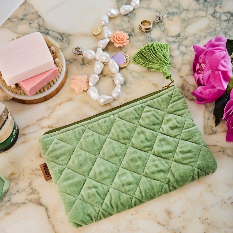 Pesto Velvet Cosmetics Purse