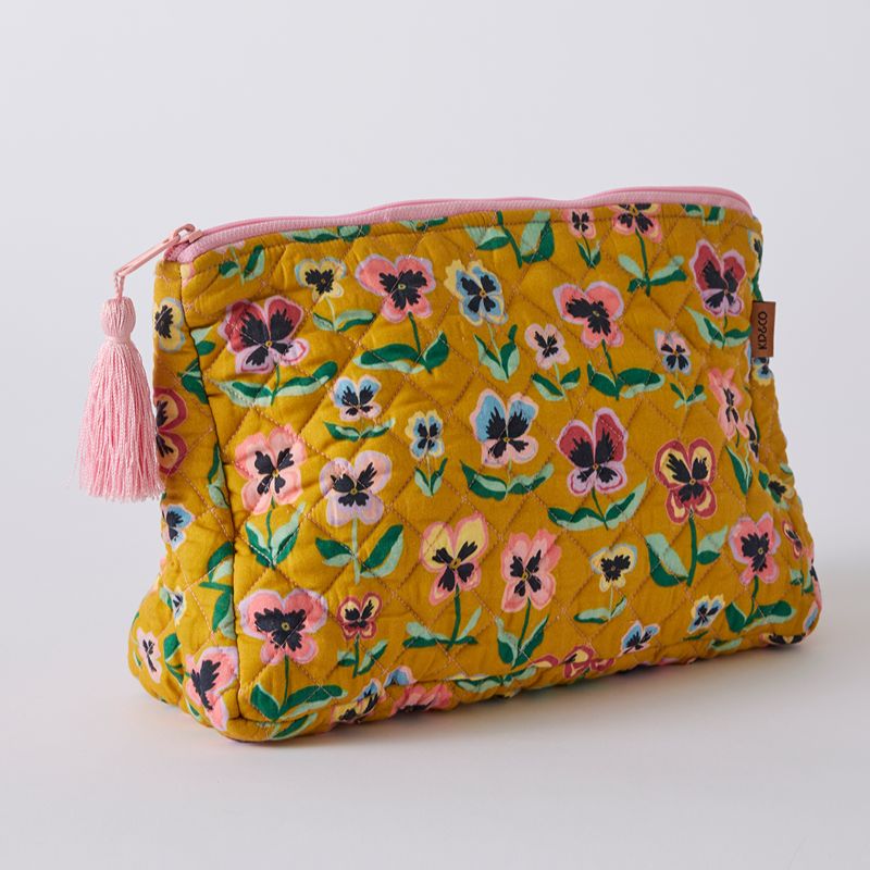 Pretty Pansy Quilted Toiletry Purse