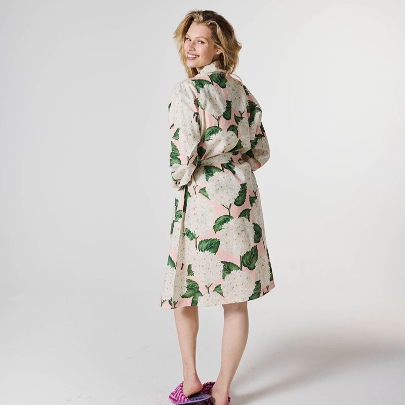 Hydrangea Pink Linen Robe