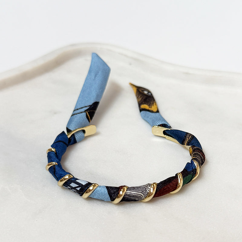 Octobre Gold Bracelet with 1cm Lafete Blue Silk Twill