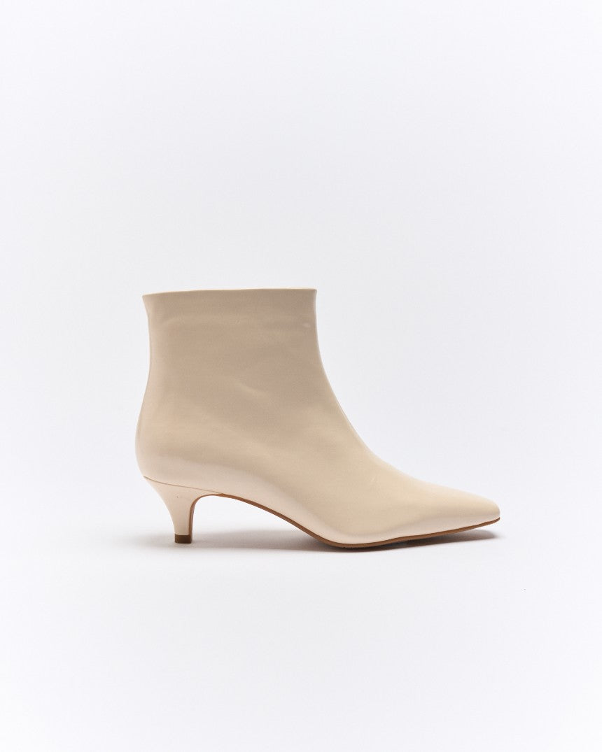 Vera Boots Vanilla