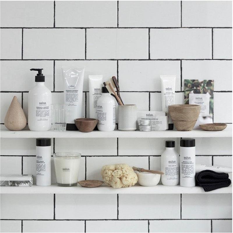 Find Cedarwood & Basil Cleansing Handwash 500ml - Salus at Bungalow Trading Co.