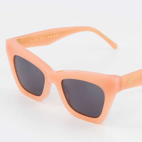 Find Sienna Sunglasses Blush - Isle of Eden at Bungalow Trading Co.