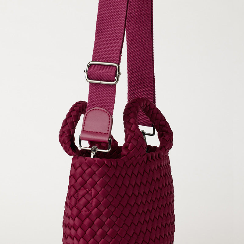 Lupe Small Crossbody Bag Maroon