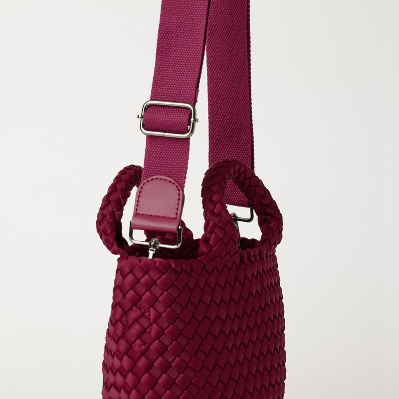 Lupe Small Crossbody Bag Maroon