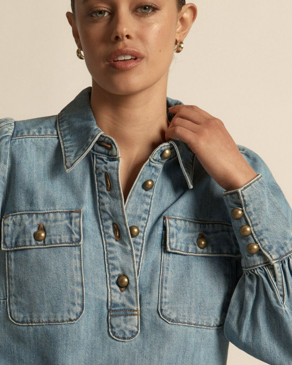 Resonate Top Light Washed Denim