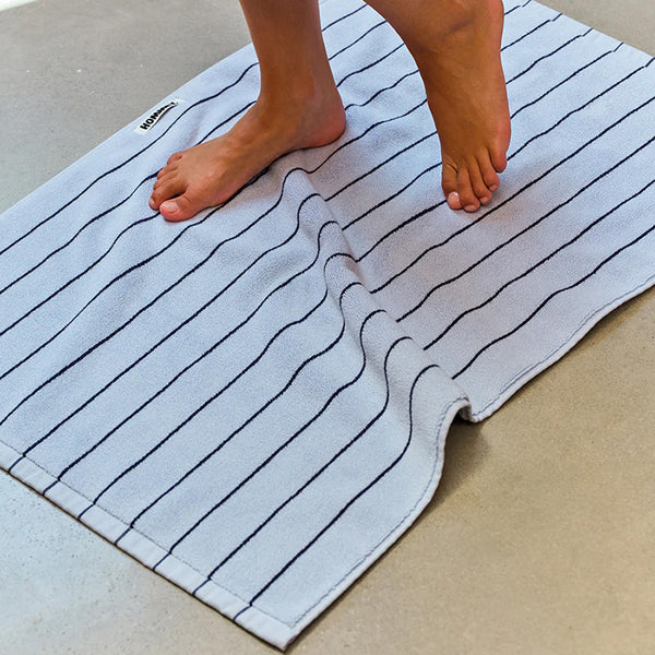 Mist Bath Mat