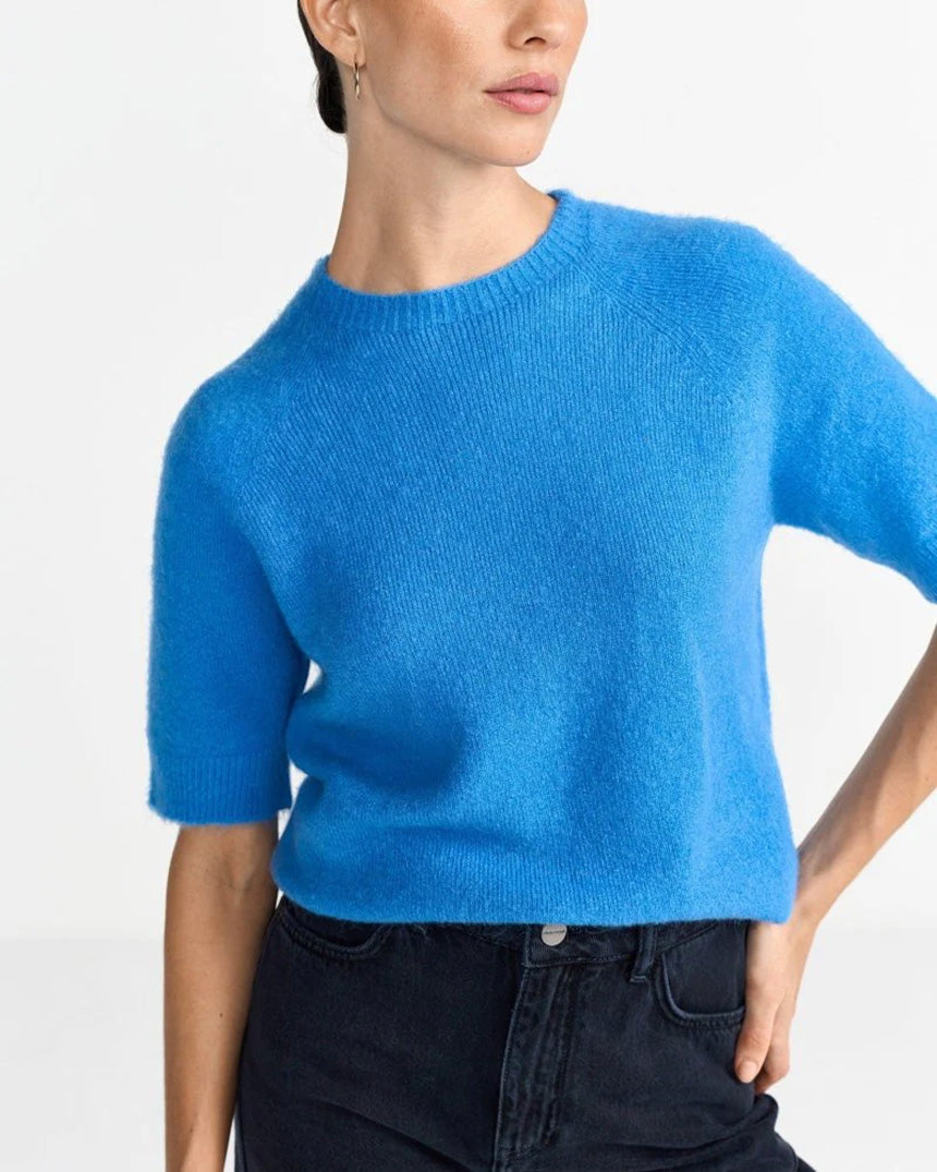 Seamless Crew Short Sleeve Blue Belle