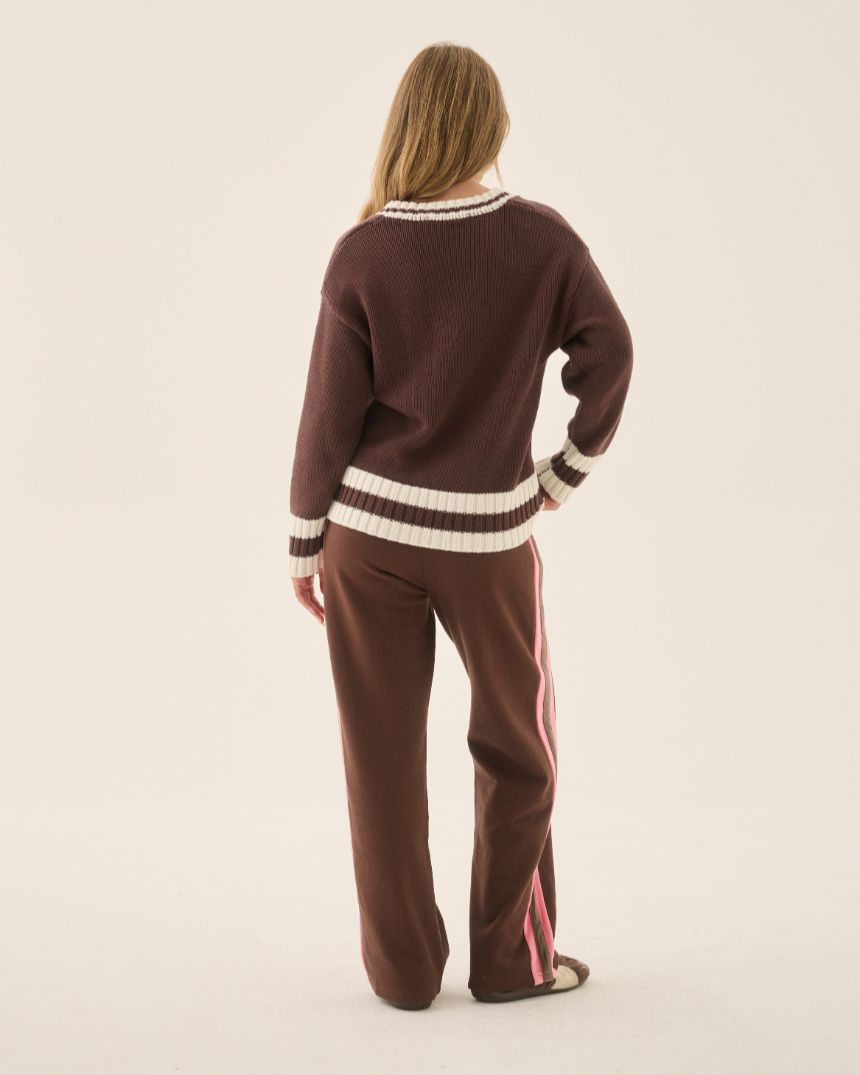 AJ V Neck Knit Sweater Chicory Coffee