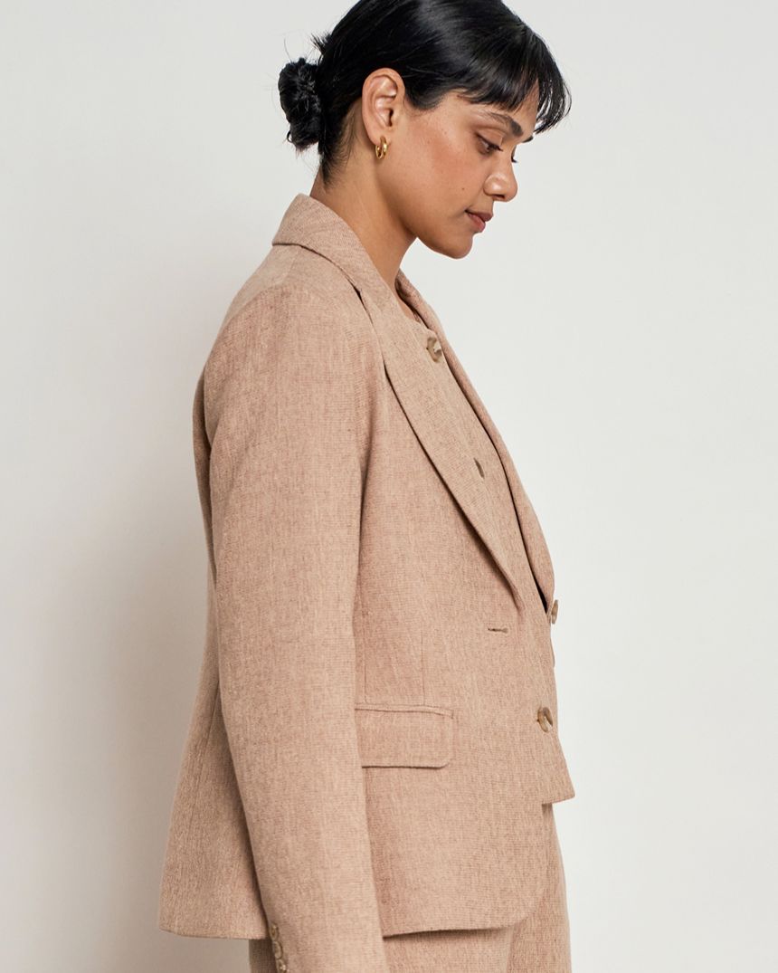 Balance Jacket Pebble