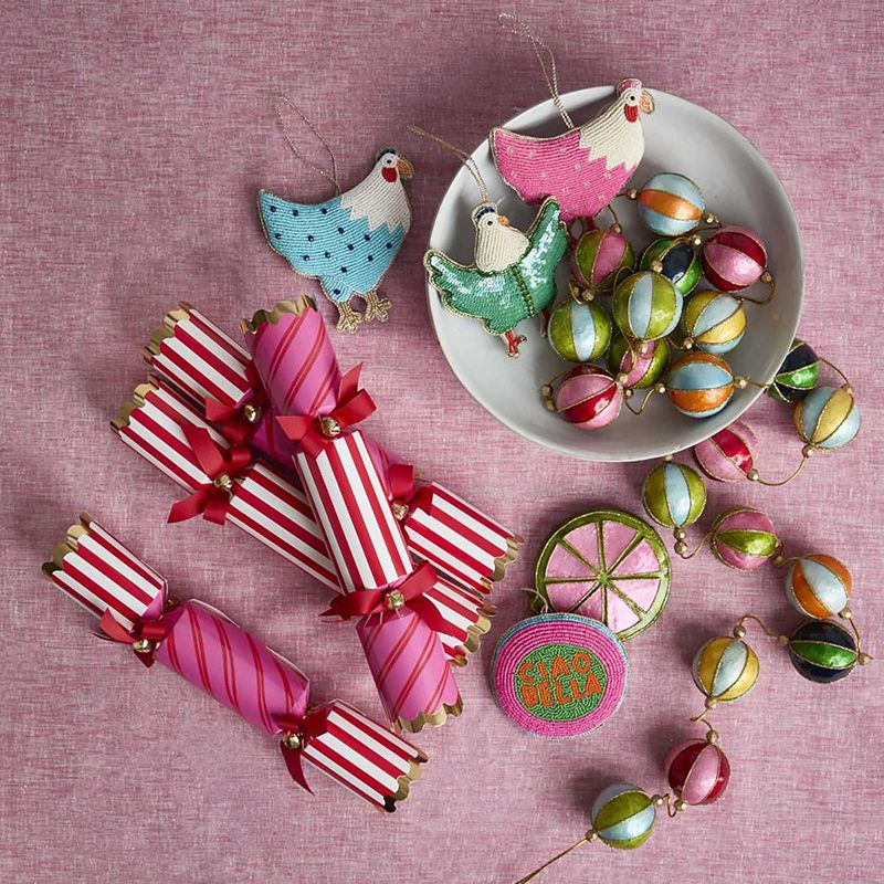Carnival Red & Pink Stripe Christmas Crackers