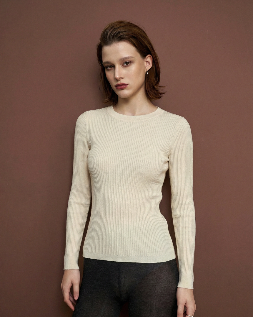 Vamp Keyhole Crew Ivory