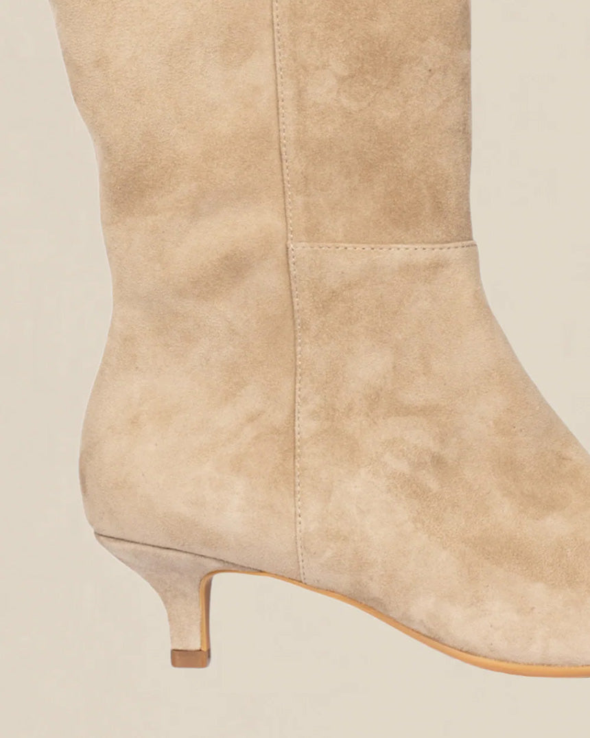 Master Boot Truffle Suede