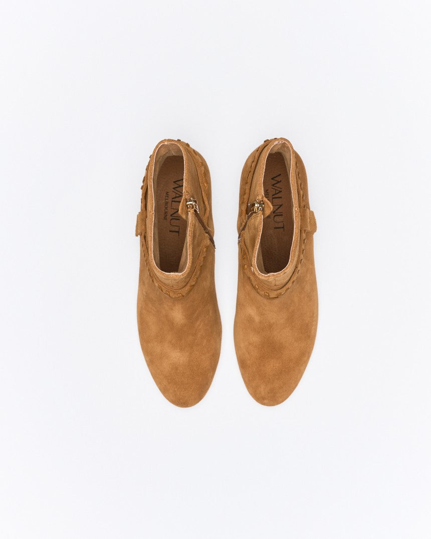Beckham Leather Boots Tan Suede