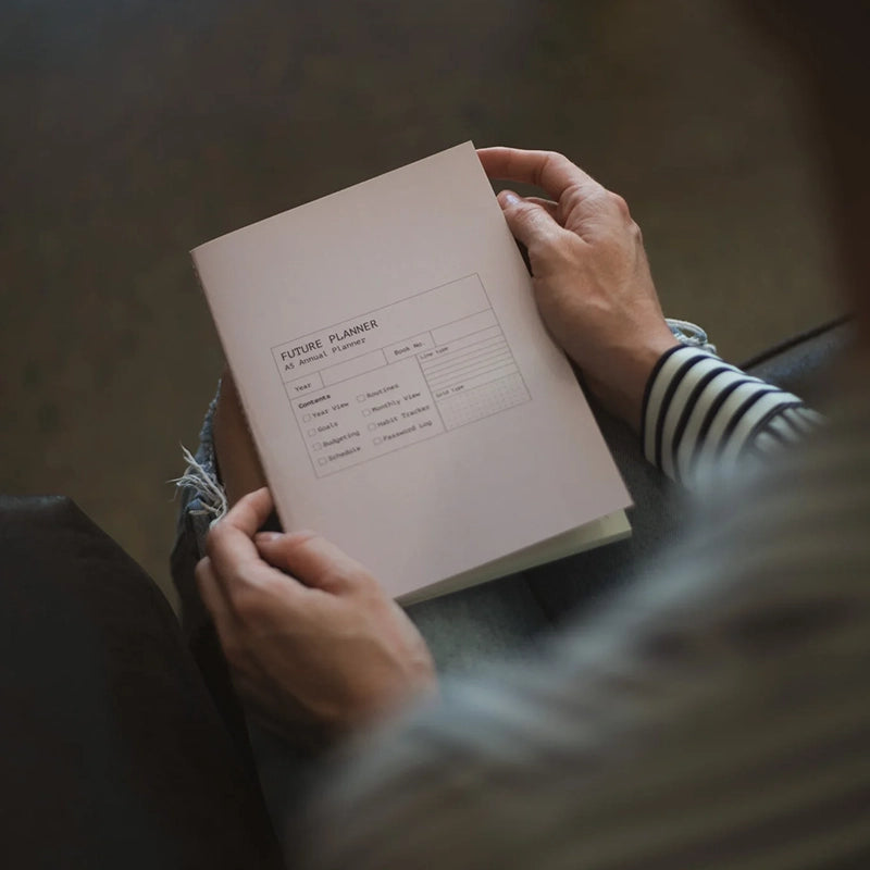 Future Planner Blushing Oyster