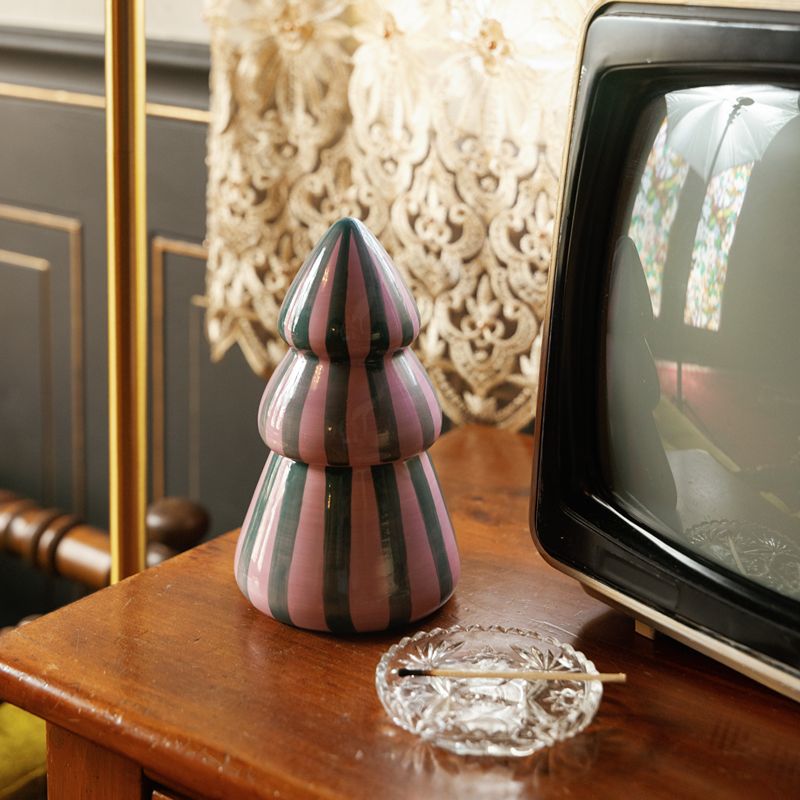 Cabana Christmas Tree Cinnamon & Clove Candle