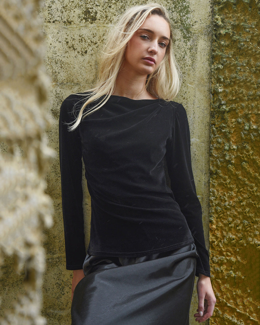 Soft Spell Top Black