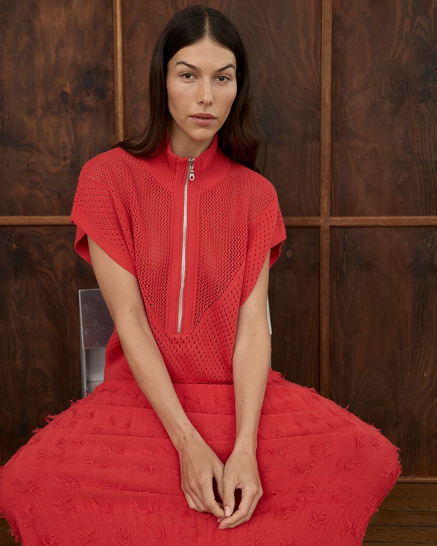 Carrie Zip Top Red