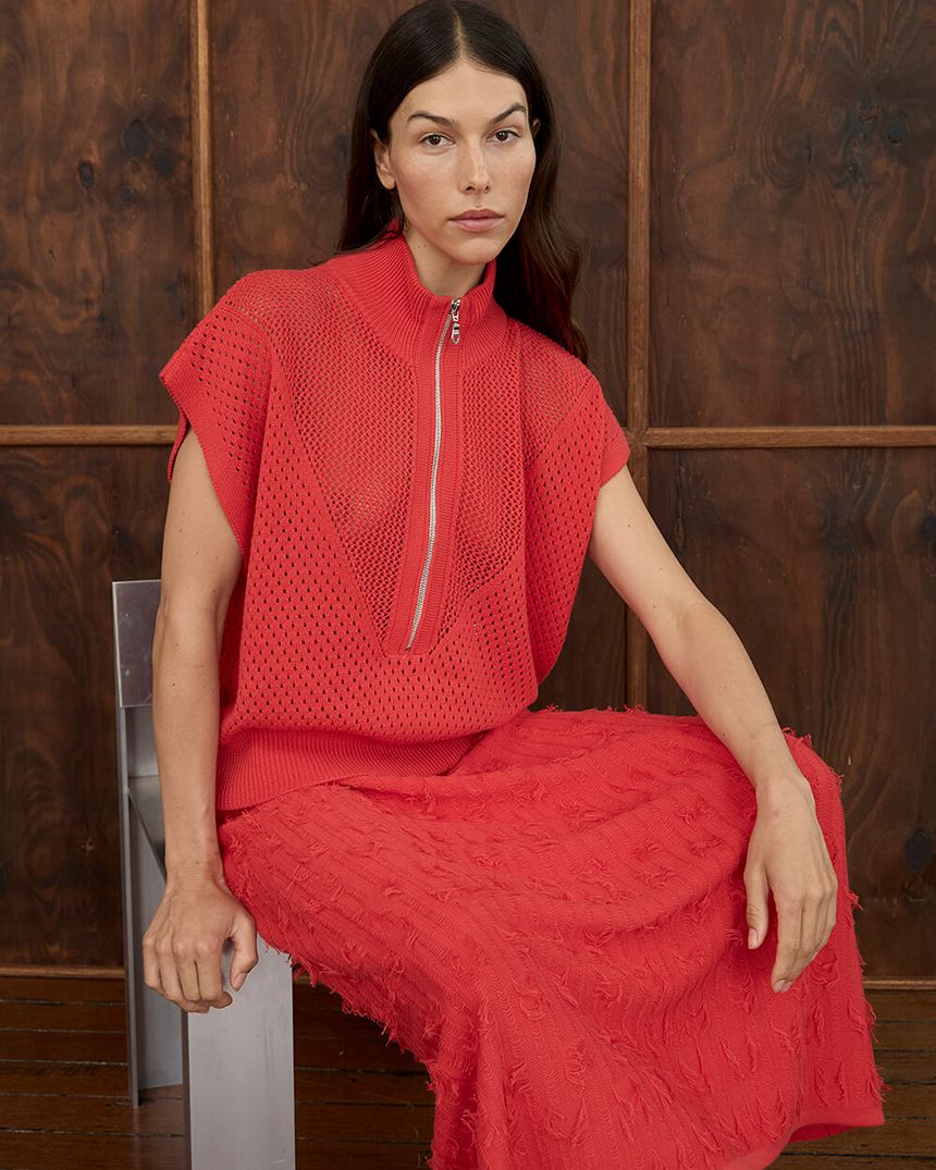 Carrie Zip Top Red
