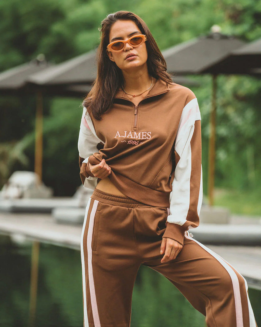 1996 Trackside Sweatshirt Mocha