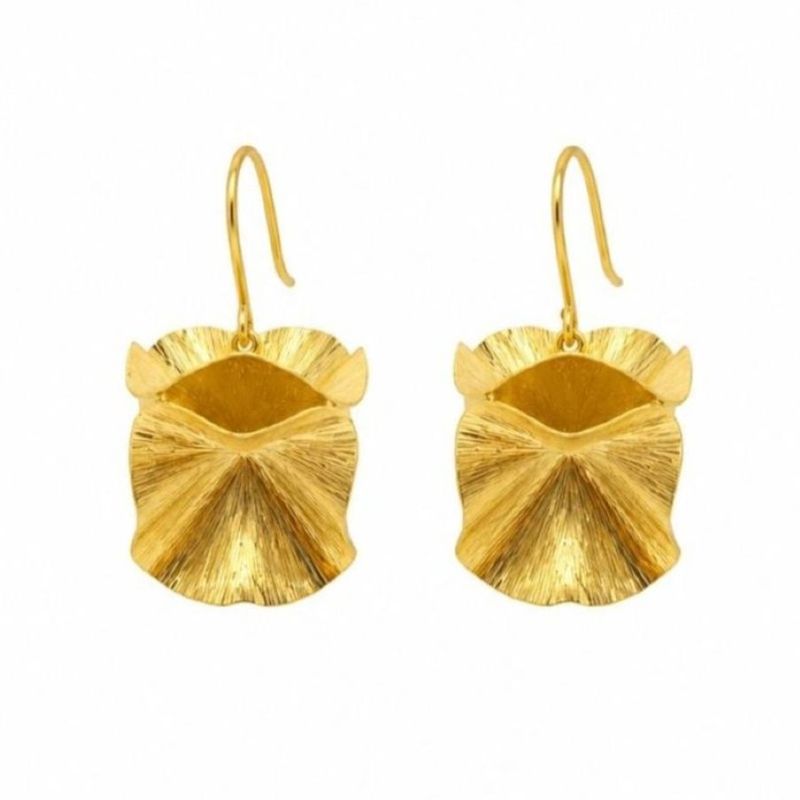 Briar Gold Flower Earrings