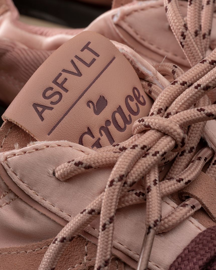 Grace Sneaker Rose Satin