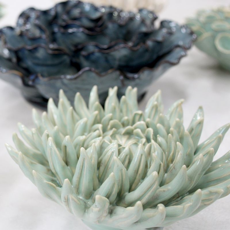 Ceramic Flower Chrysanthemum Mist