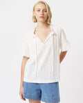 Patricia Shirt White with White Flower
