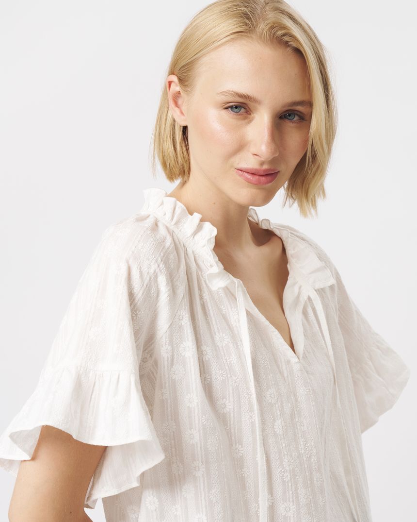 Patricia Shirt White with White Flower