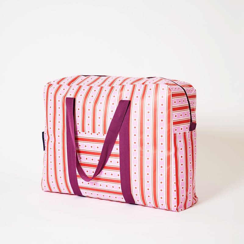 Overnight Bag Wallpaper