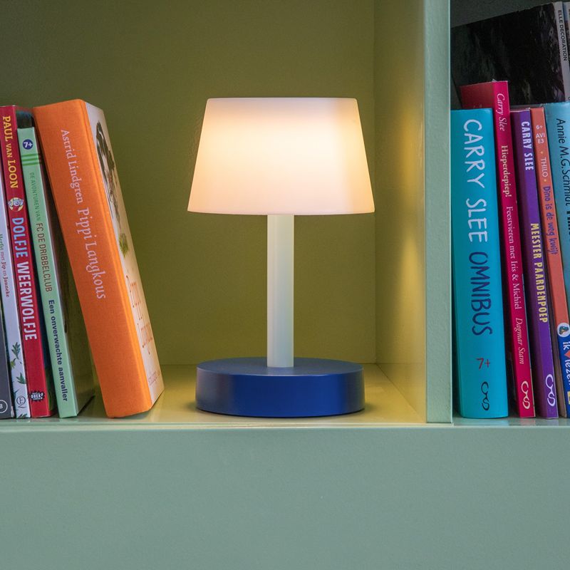 Fritz Table Lamp Sky