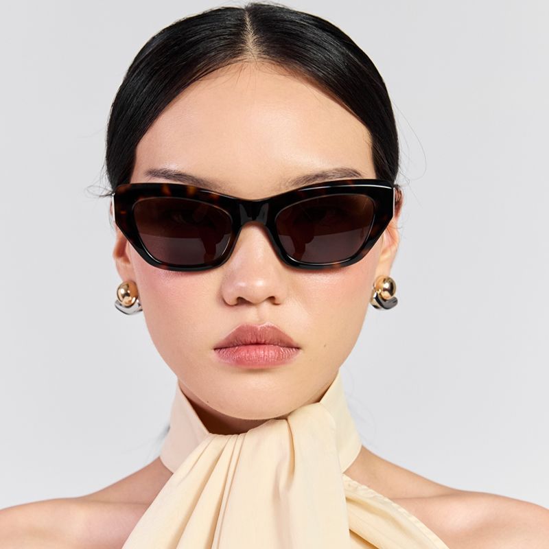 Cara Sunglasses Tortoise