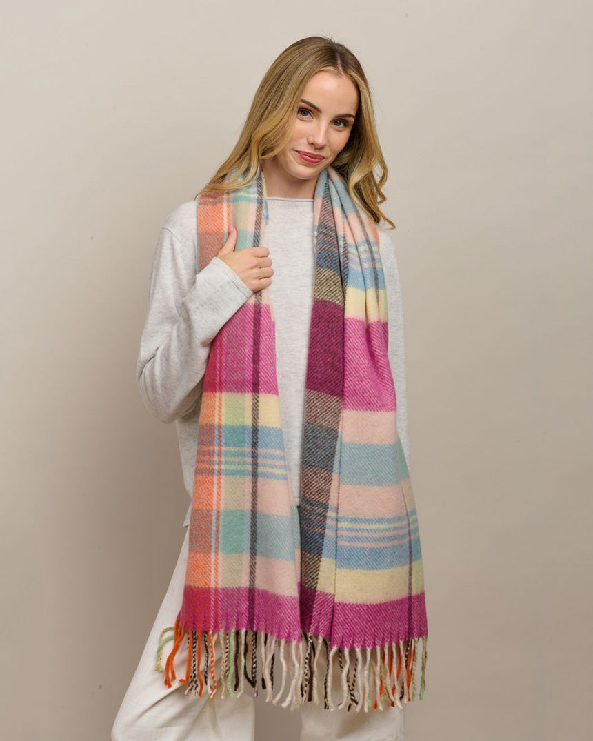 Piccadilly Scarf Pink