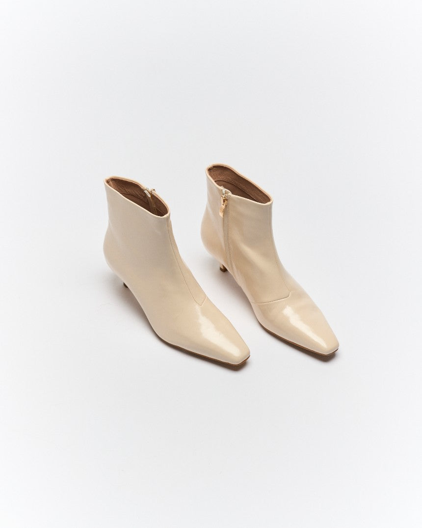Vera Boots Vanilla
