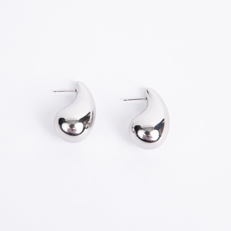 Find Bonnie Earrings Silver - Holiday Trading at Bungalow Trading Co.