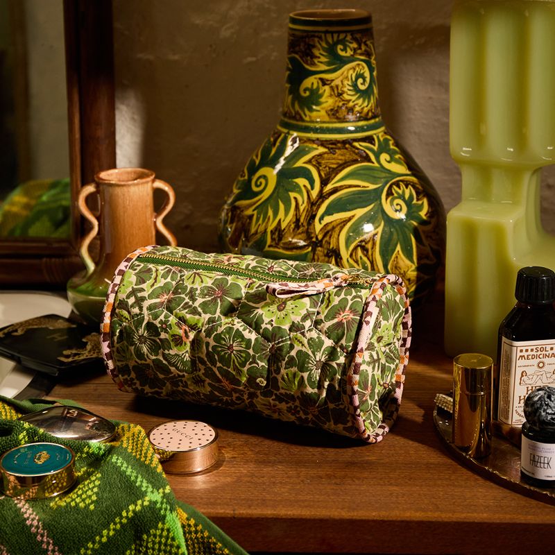 Magnolia Make Up Bag Cactus Green