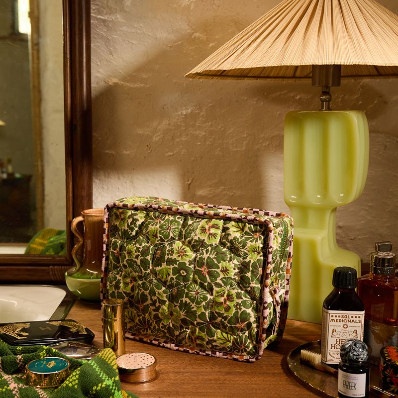 Magnolia Vanity Bag Cactus Green